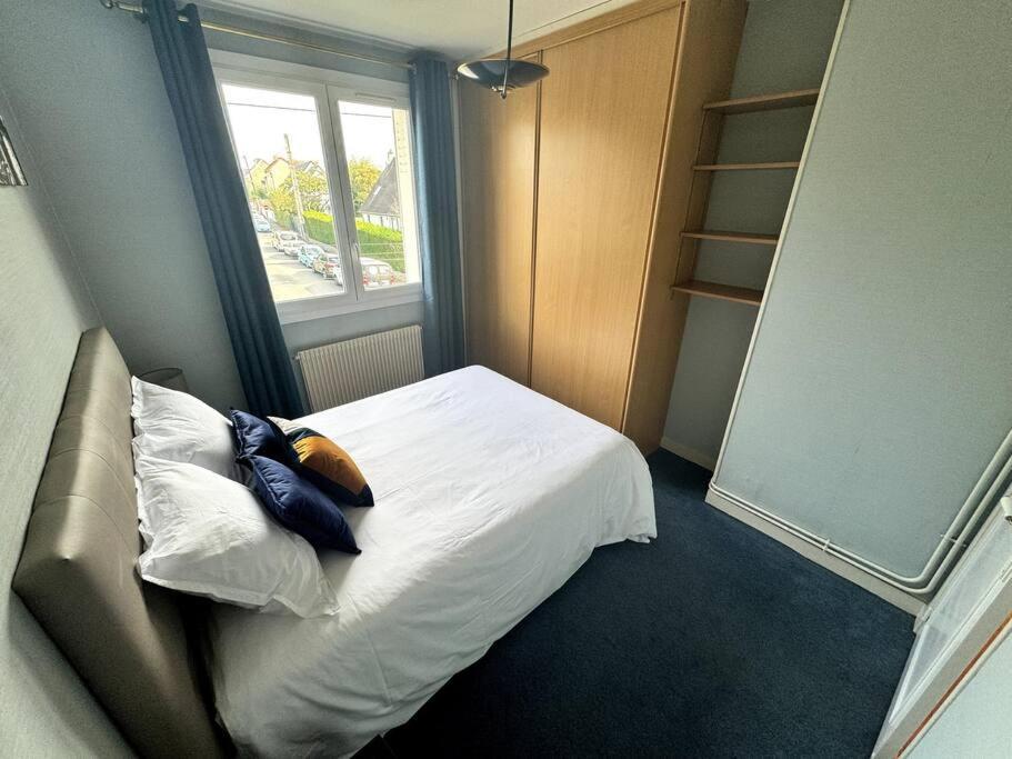 Appartement Proche De L'Hyper-Centre Avec Garage カーン エクステリア 写真