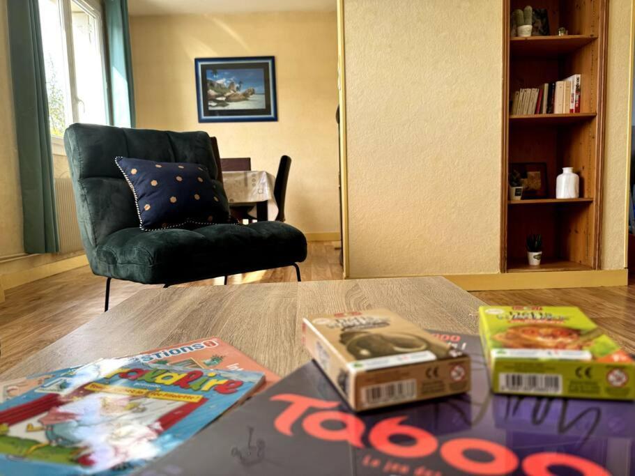 Appartement Proche De L'Hyper-Centre Avec Garage カーン エクステリア 写真