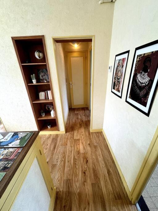 Appartement Proche De L'Hyper-Centre Avec Garage カーン エクステリア 写真